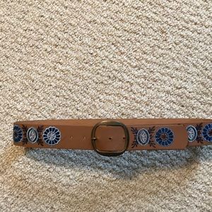 Women’s belt 🎁5 for $20 any items $10 and under